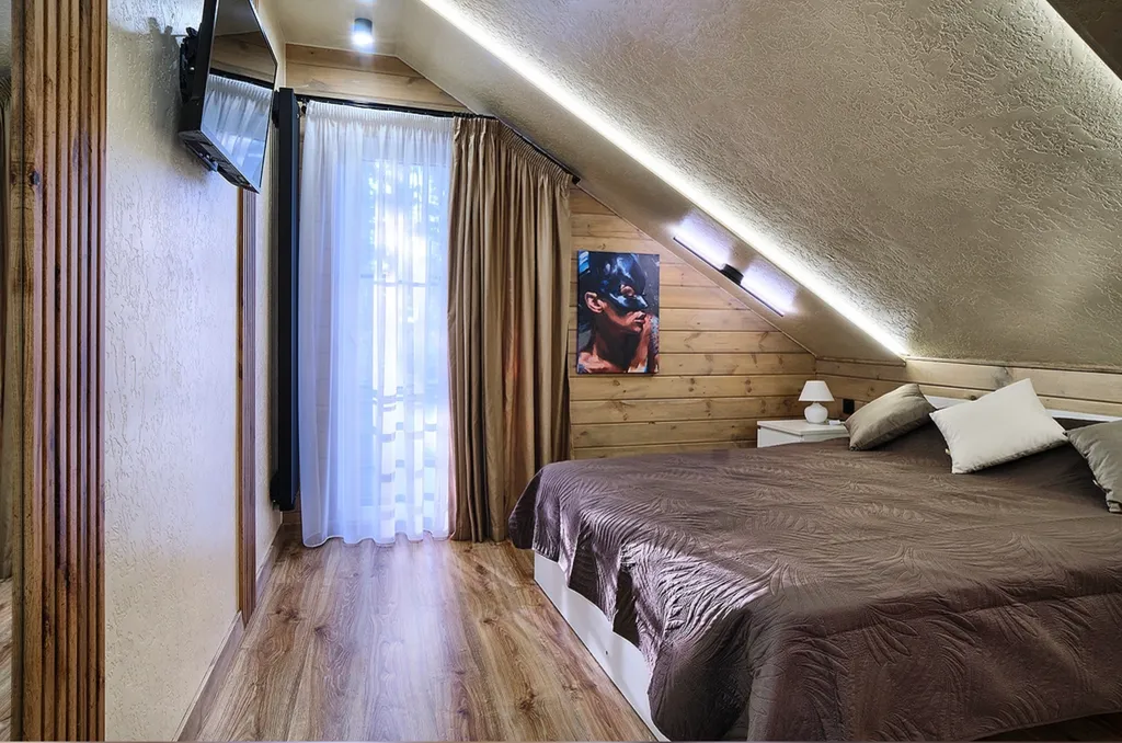 Усадьба и русская баня с холодной купелью Котра