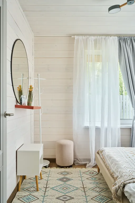 Коттедж в окружении леса с джакузи и сауной