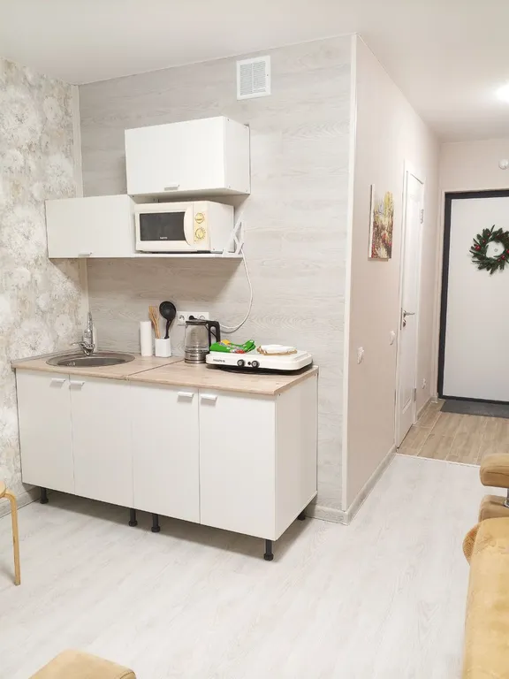 Квартира Уютная новая студия в современном районе города — аренда посуточно в Тюмень