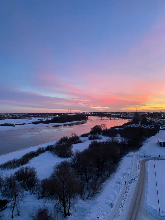 Квартира на набережной