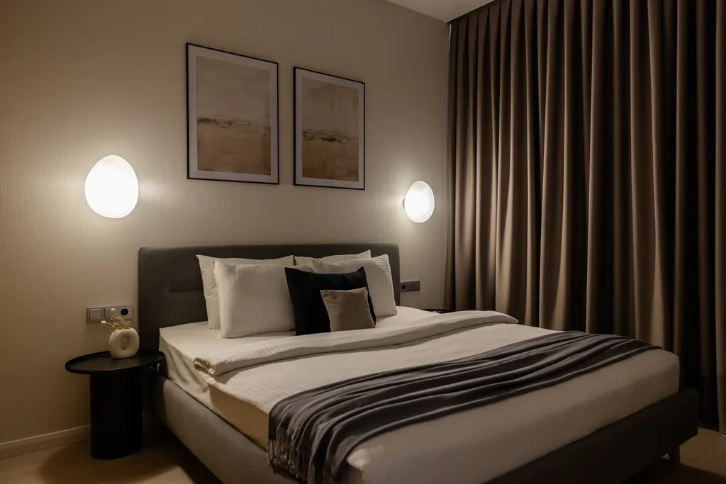 Квартира АПАРТАМЕНТЫ ТРЕХКОМНАТНЫЕ  'ХОУМ СИТИ', для 6 гостей — Москва