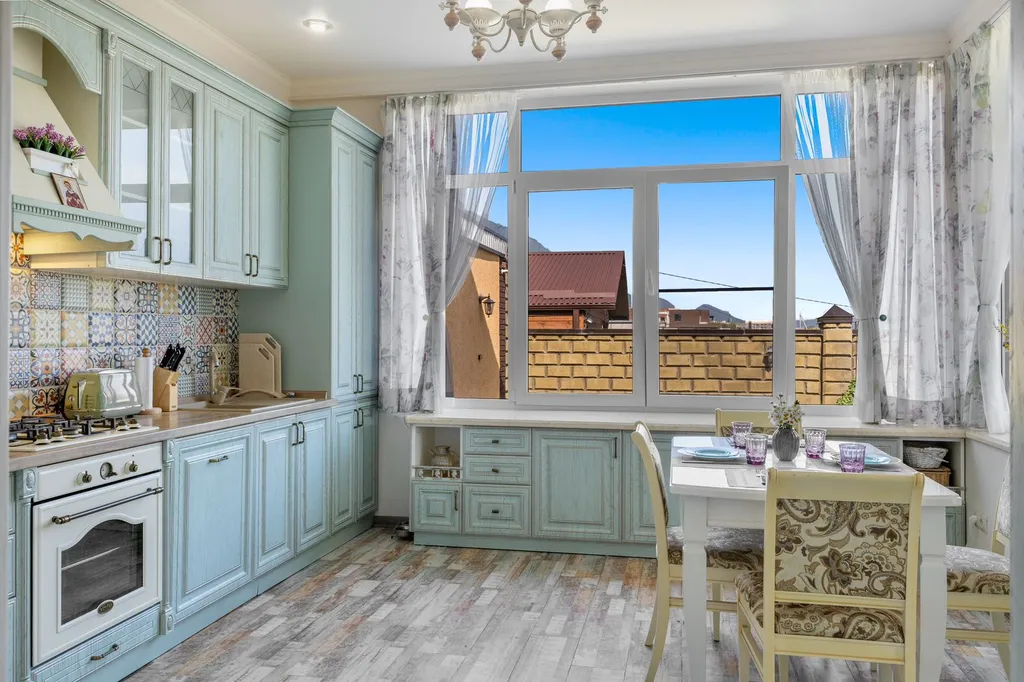 Дом с камином и баней на дровах в райском уголке