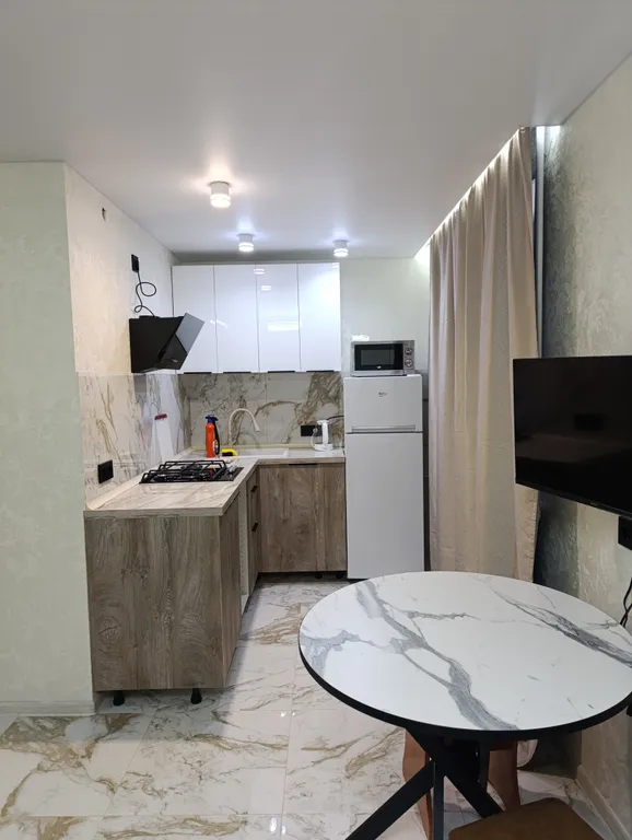 1-я квартира в центре, после капитального ремонта — аренда посуточно в Усинск