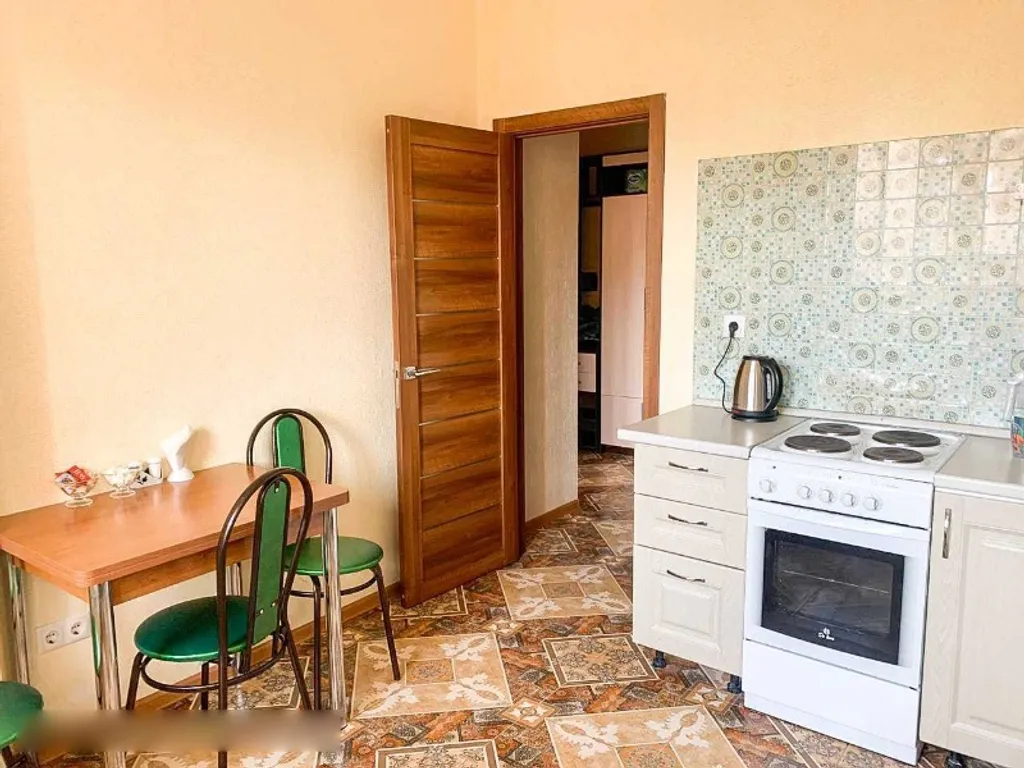 Квартира Полноценная однокомнатная квартира с балконом — Свердловский