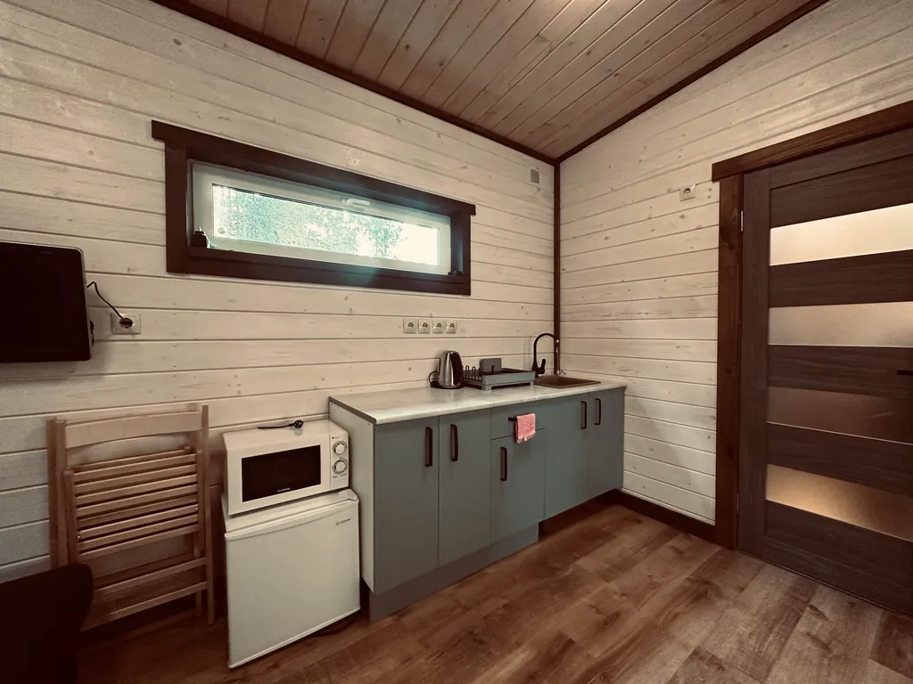 Гостевой дом для 2-4 человек с крытой террасой и мангалом