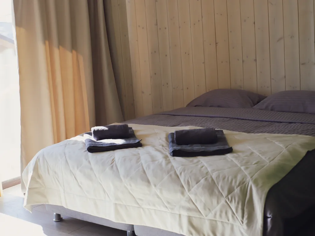 Двухместные, трехместные благоустроенные шале на границе с Монголией