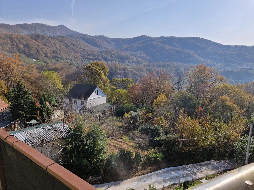 Коттедж Дом у реки Сочи с панорамным видом на горы — Пластунка