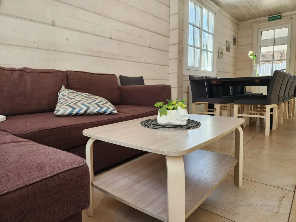 7-комнатный Дом