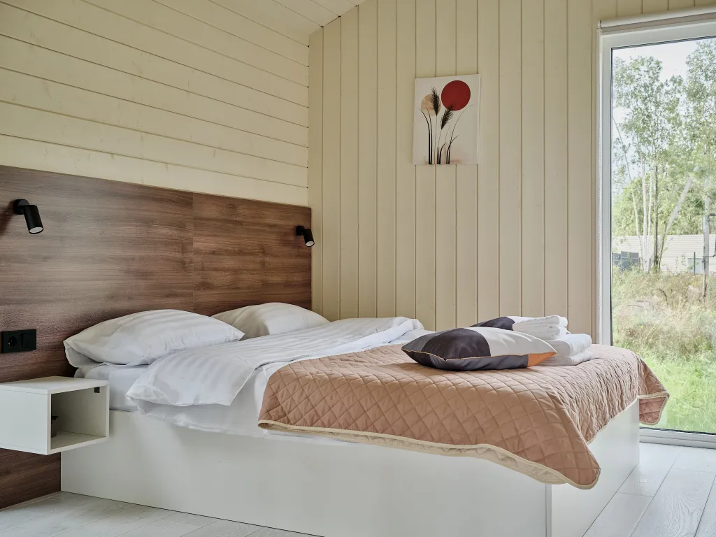 Коттедж Новый дом с сауной и детской/спортивной площадкой — Капорки