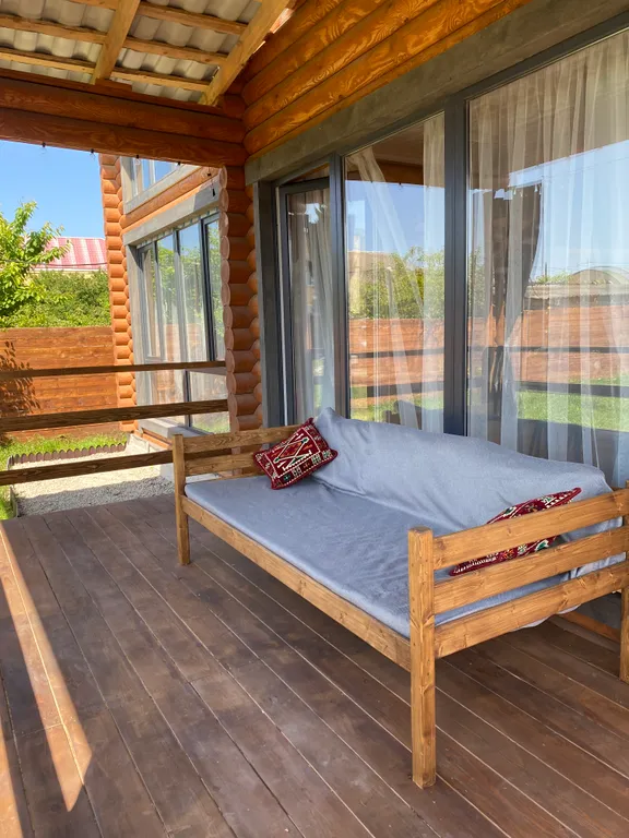 Дом из сруба в Самурском лесу