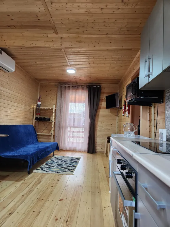 Дом с теплым бассейном