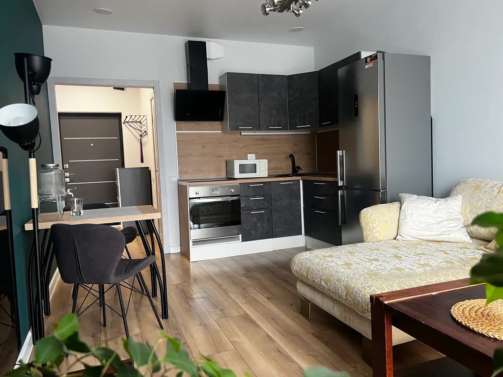 Квартира с панорамными окнами в центре Ижевска