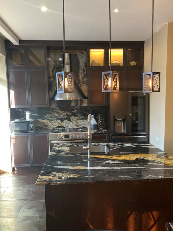 Современная вилла с приватным бассейном и панорамным видом на Арарат