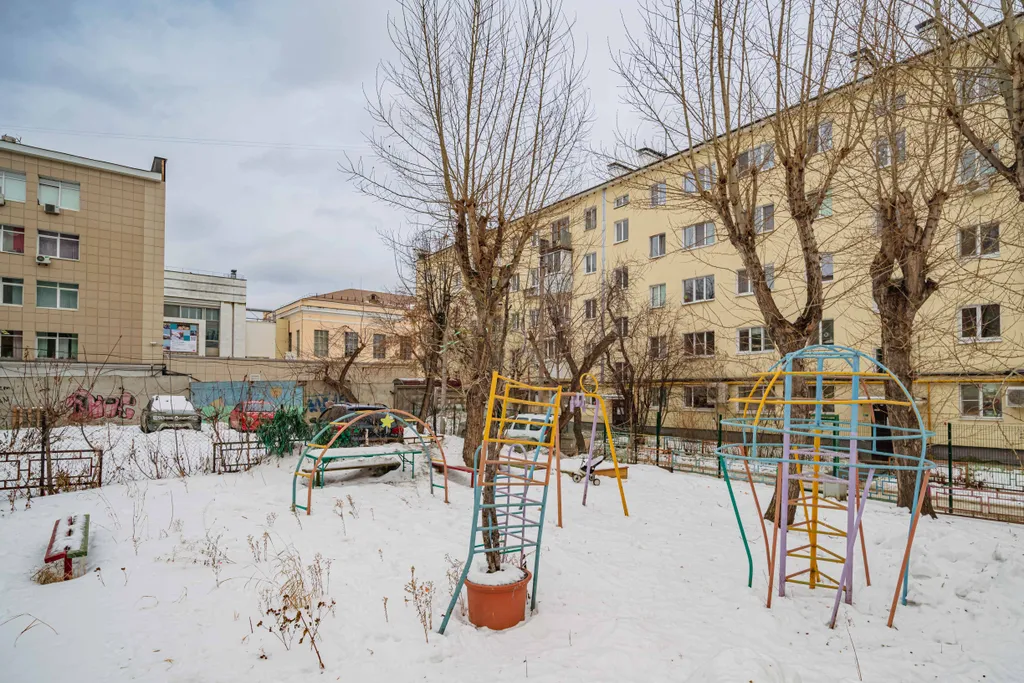 Уютная квартира у ж/д вокзала и метро