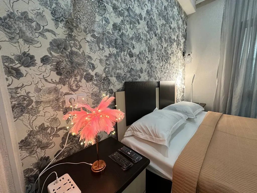 Bay tash residence in center city