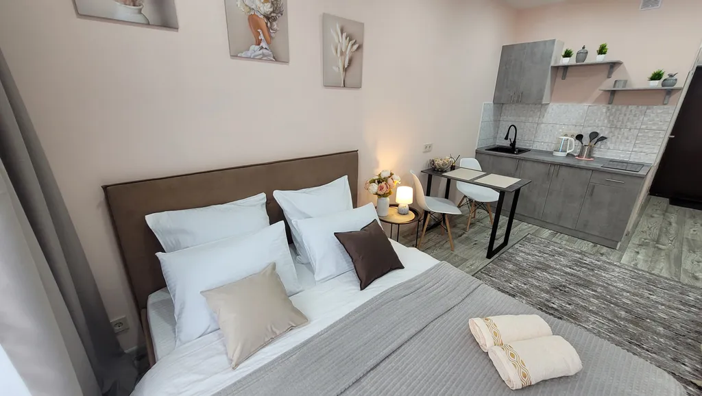 Апартаменты в новом доме около проспекта Ленина и парка Ангелов