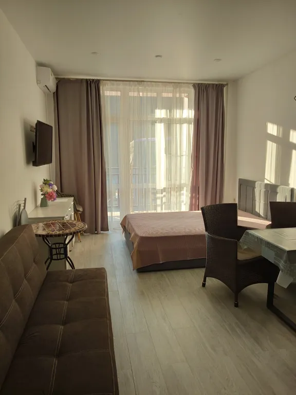 Уютные апартаменты с балконом недалеко от подъёмников