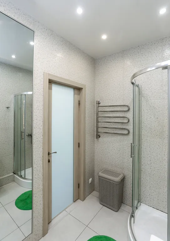 Красивая квартира в центре города с живописным видом на море