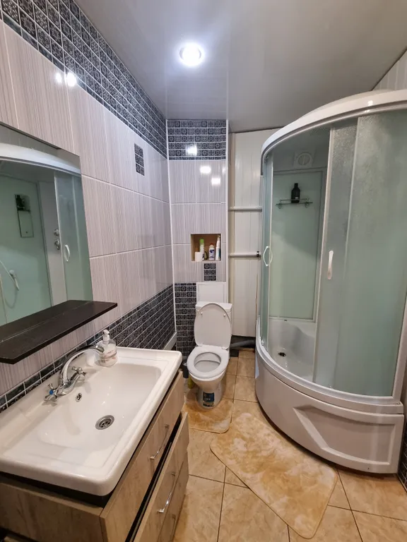 Чистая, просторная, тёплая, уютная квартира