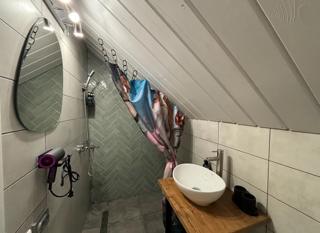 4-комнатный Дом