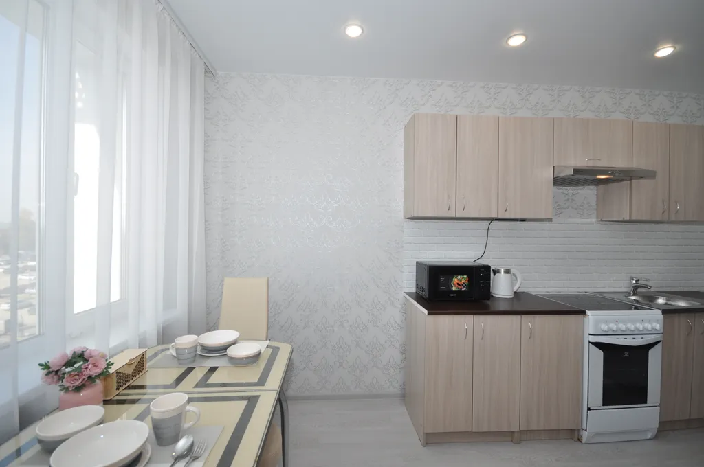 1-к. кв. в новом ЖК (5 чел), 15 минут до центра, удобный заезд с трасс