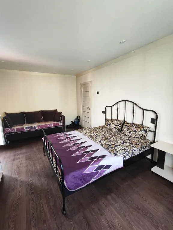 Квартира 1-комнатная Квартира — Тихвин