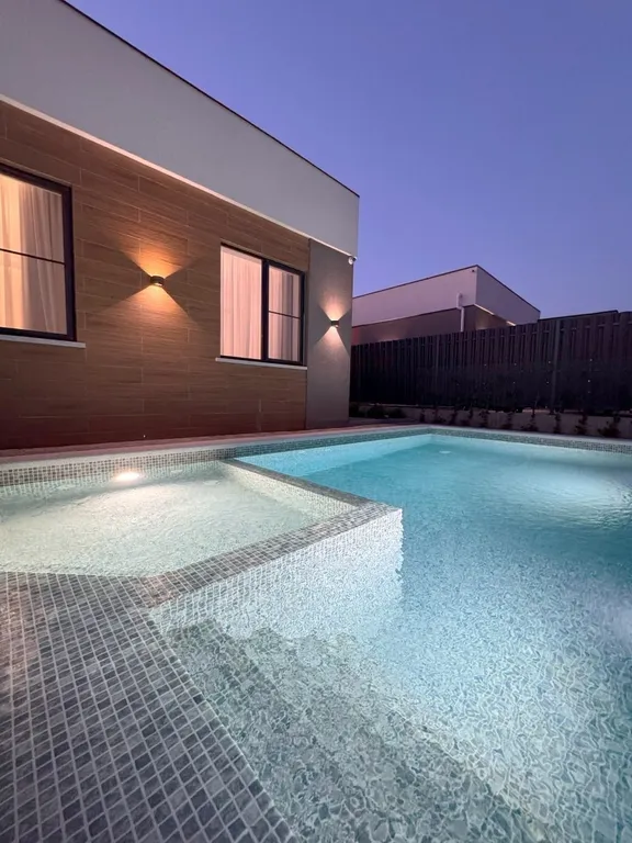 Дом с бассейном и террасой в 12 минутах от моря - House of hedonist