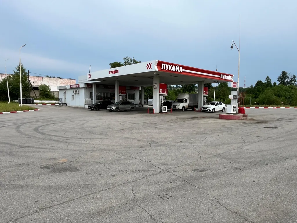 2-комнатная  квартира рядом с лыжной базой Металлург