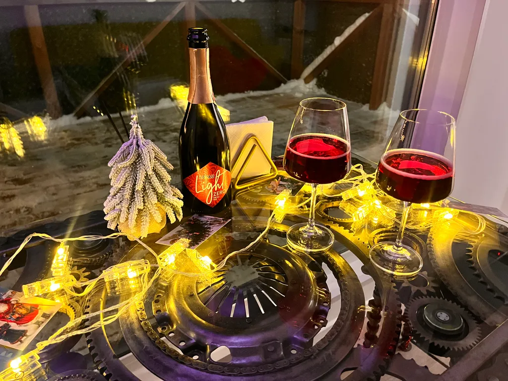 Коттедж Новый коттедж с панорамными окнами — Тайцы