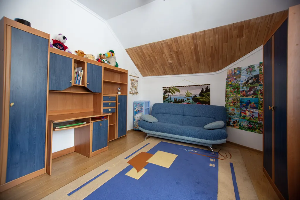 Уютный коттедж на берегу озера