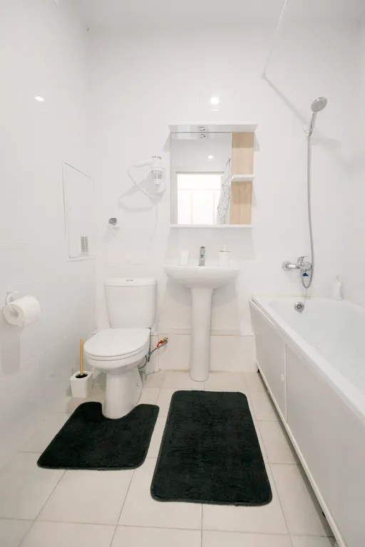 Студия в новостройке в центре