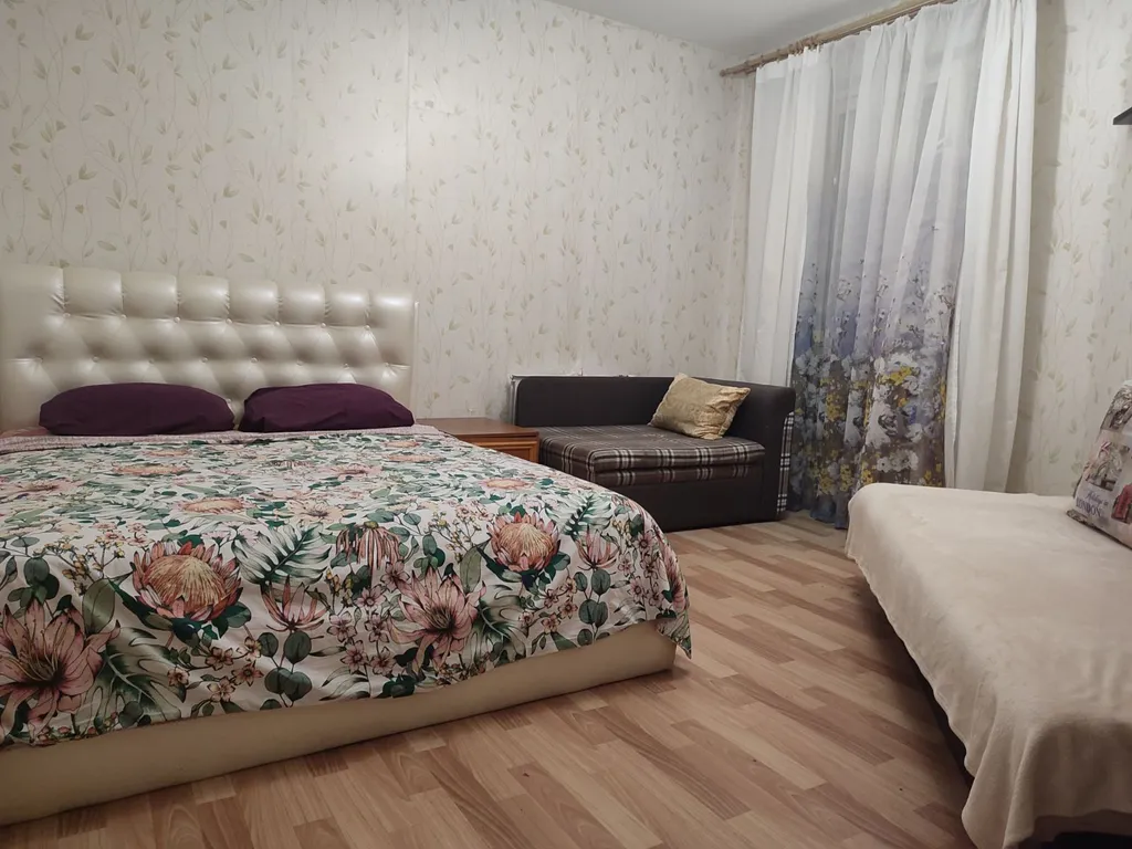 Трехкомнатная просторная квартира