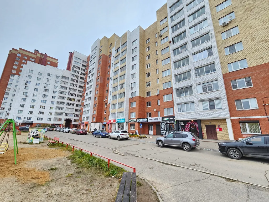 Апартамент Живи Уютно