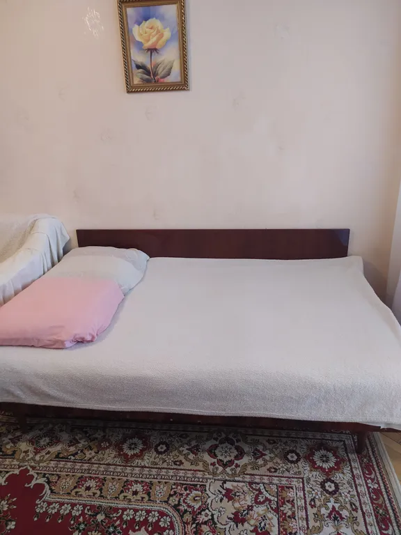 Уютная квартира с двумя балконами в центре поселка, от моря 20 минут пешком