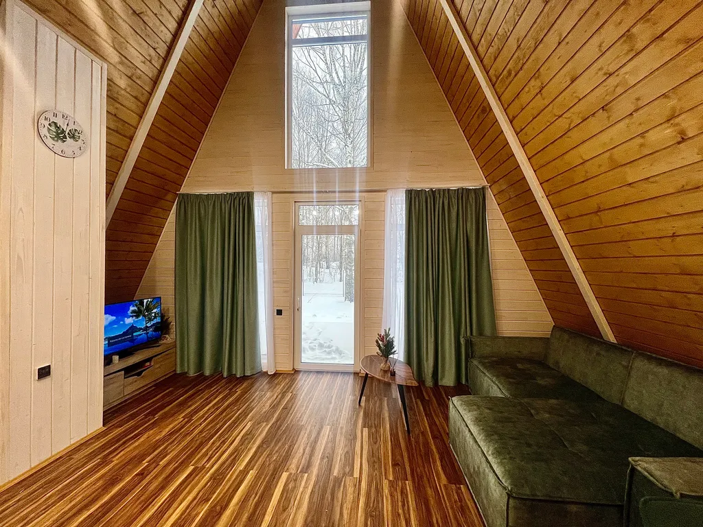 Чудесный домик A-frame с сауной Оливка