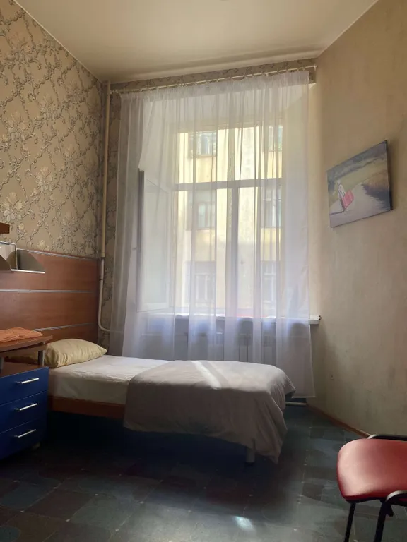 Комната — аренда посуточно в Санкт-Петербург