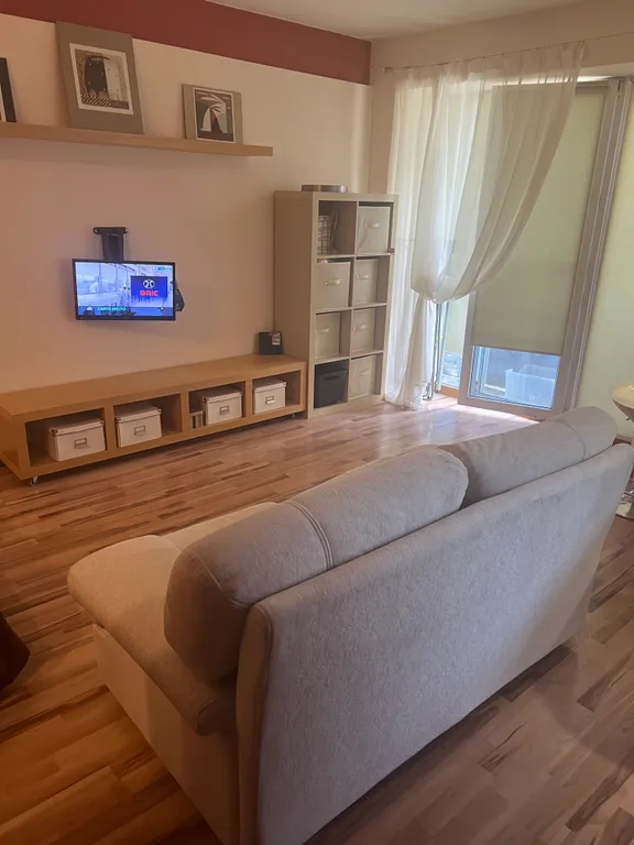 Апартаменты с видом на вокзал