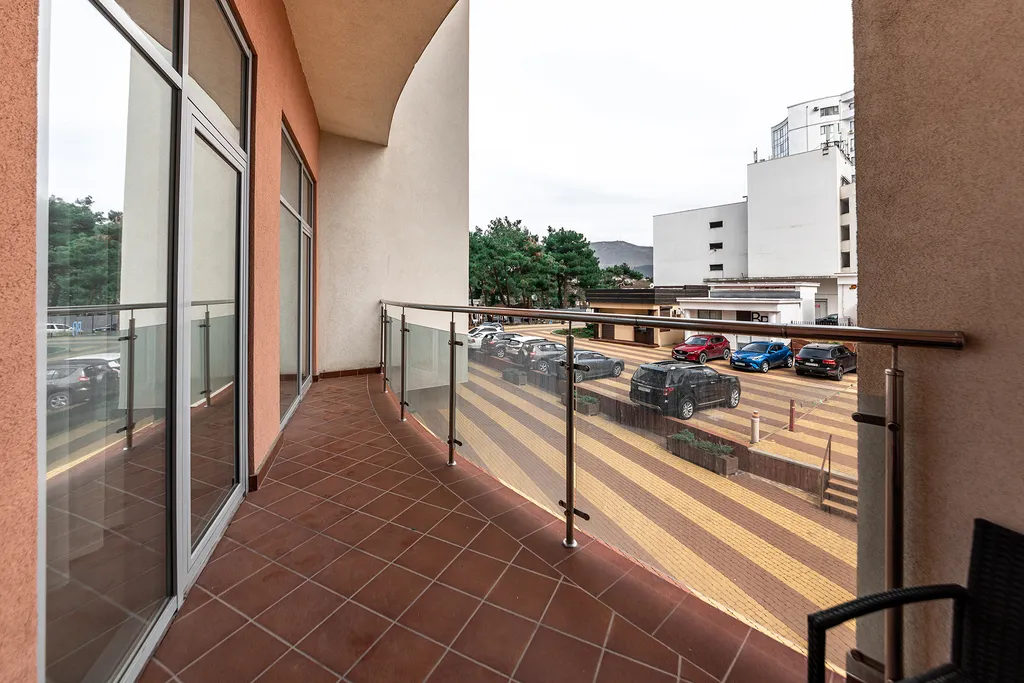 Квартира Квартира На берегу моря в ЖК Акватория с бассейном — Геленджик