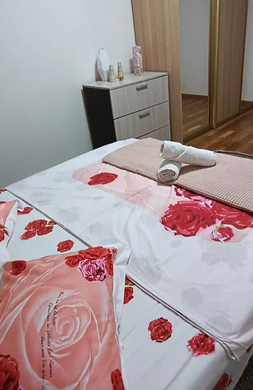 Уютная квартира — аренда посуточно в Дубки