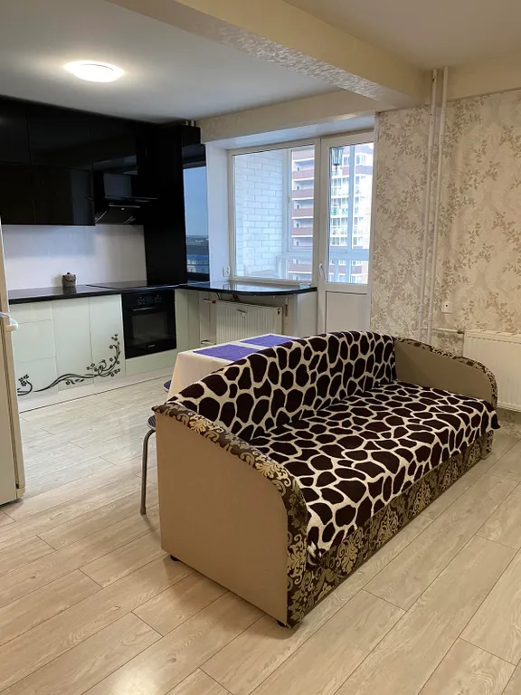 Уютная квартира с хорошим расположением