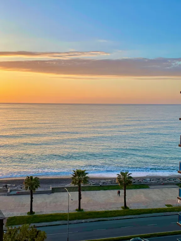 Апартамент на побережье с видом на море First line New Boulevard