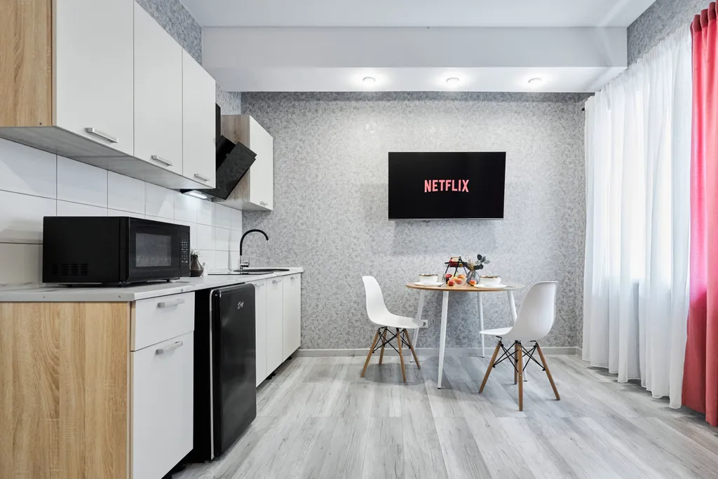 Студия в центре города, рядом парки, театры, учебные заведения