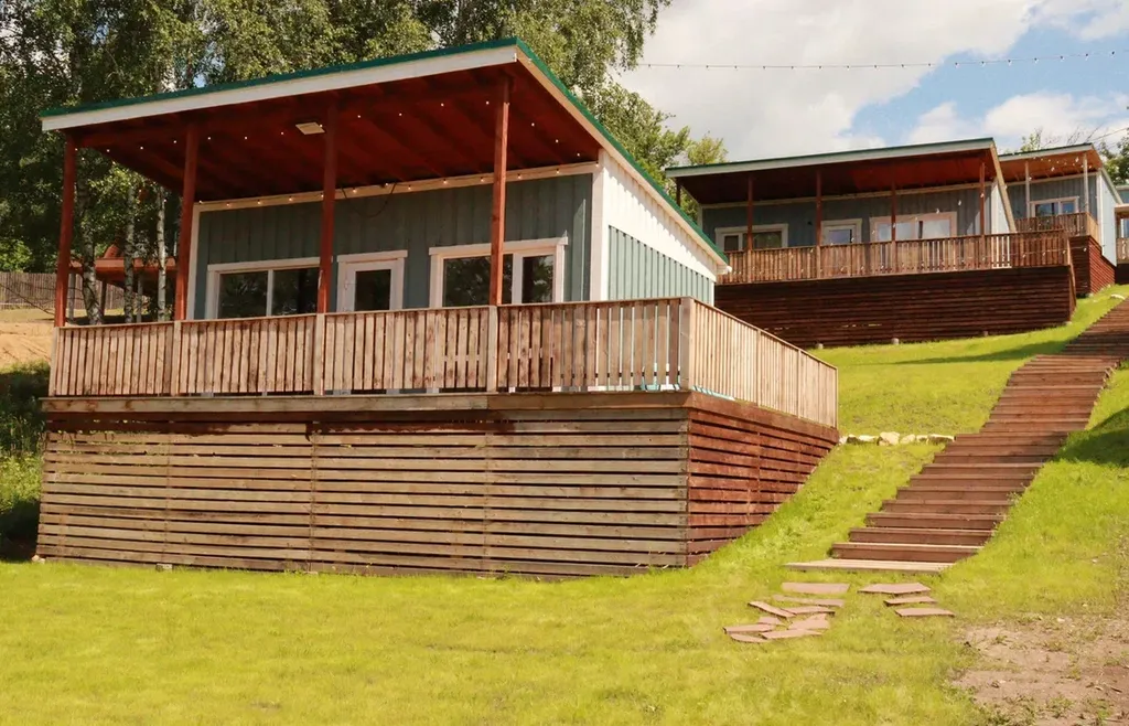 Коттедж Уютный гостевой дом с террасой на берегу озера — Кашира