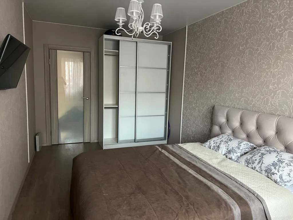 Уютная евротрешка с кухней-гостиной в центре города