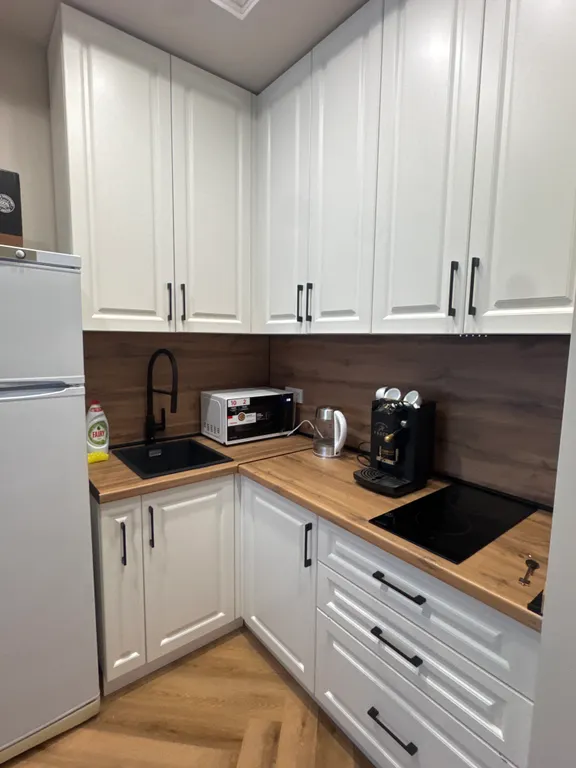 Уютные апартаменты в новом доме с видом на горы