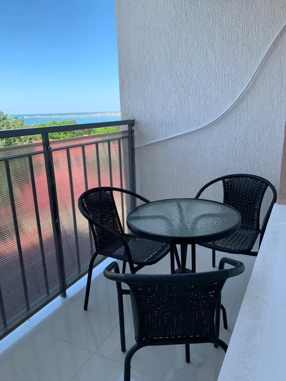 Квартира Светлая квартира с видом на море — Геленджик