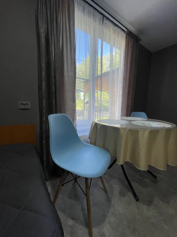 Номер 3-х местный (Восьмёрка)