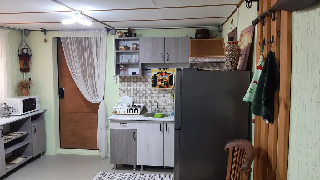 Коттедж Уютный домик с беседкой в центре — Севастополь