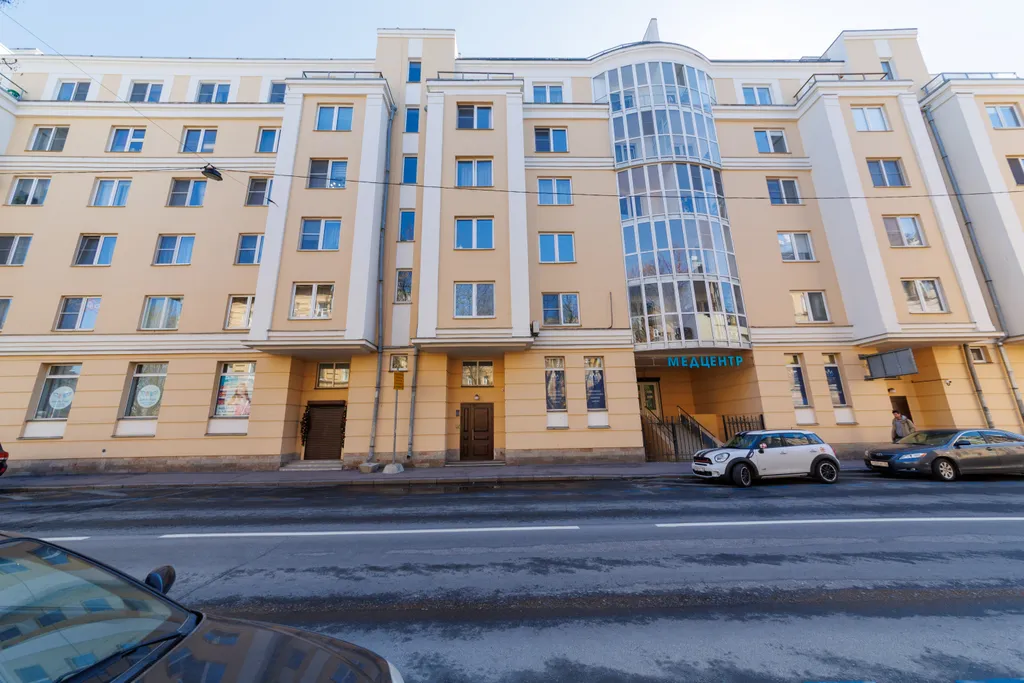 Квартира Апартаменты у Таврического сада с 3 спальнями — Санкт-Петербург