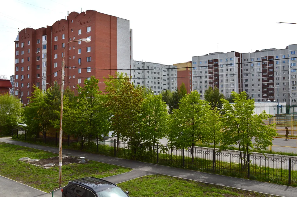 Квартира Уютная современная квартира у Кристалла — Тюмень